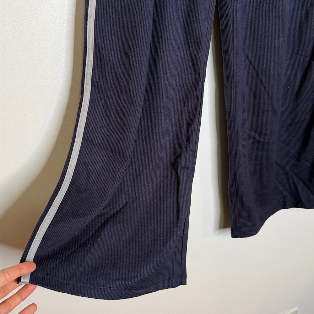 NWOT Halara ribbed high waisted wide leg lounge pants size large navy - Picture 5 of 11